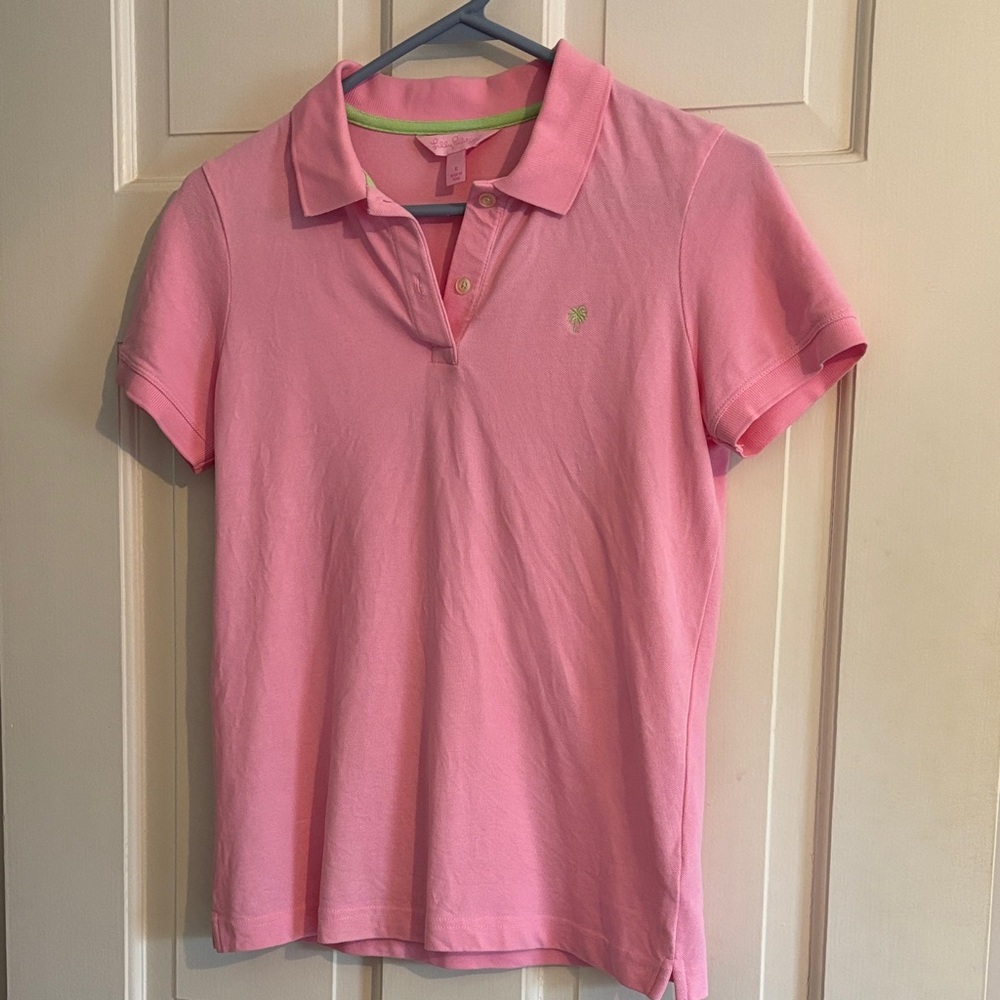 Lilly Pulitzer pink short sleeve size small